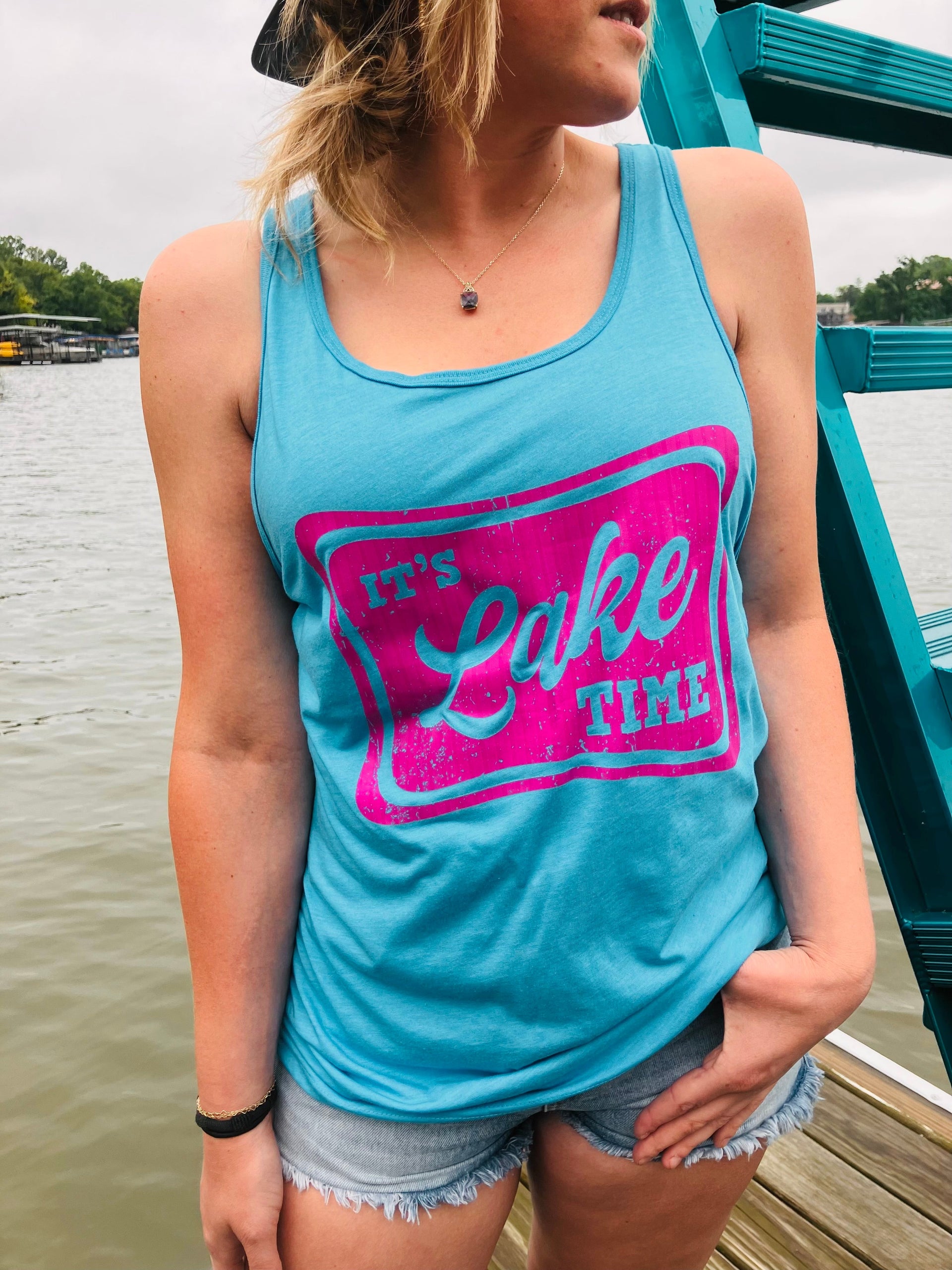 It's Lake Time Tank