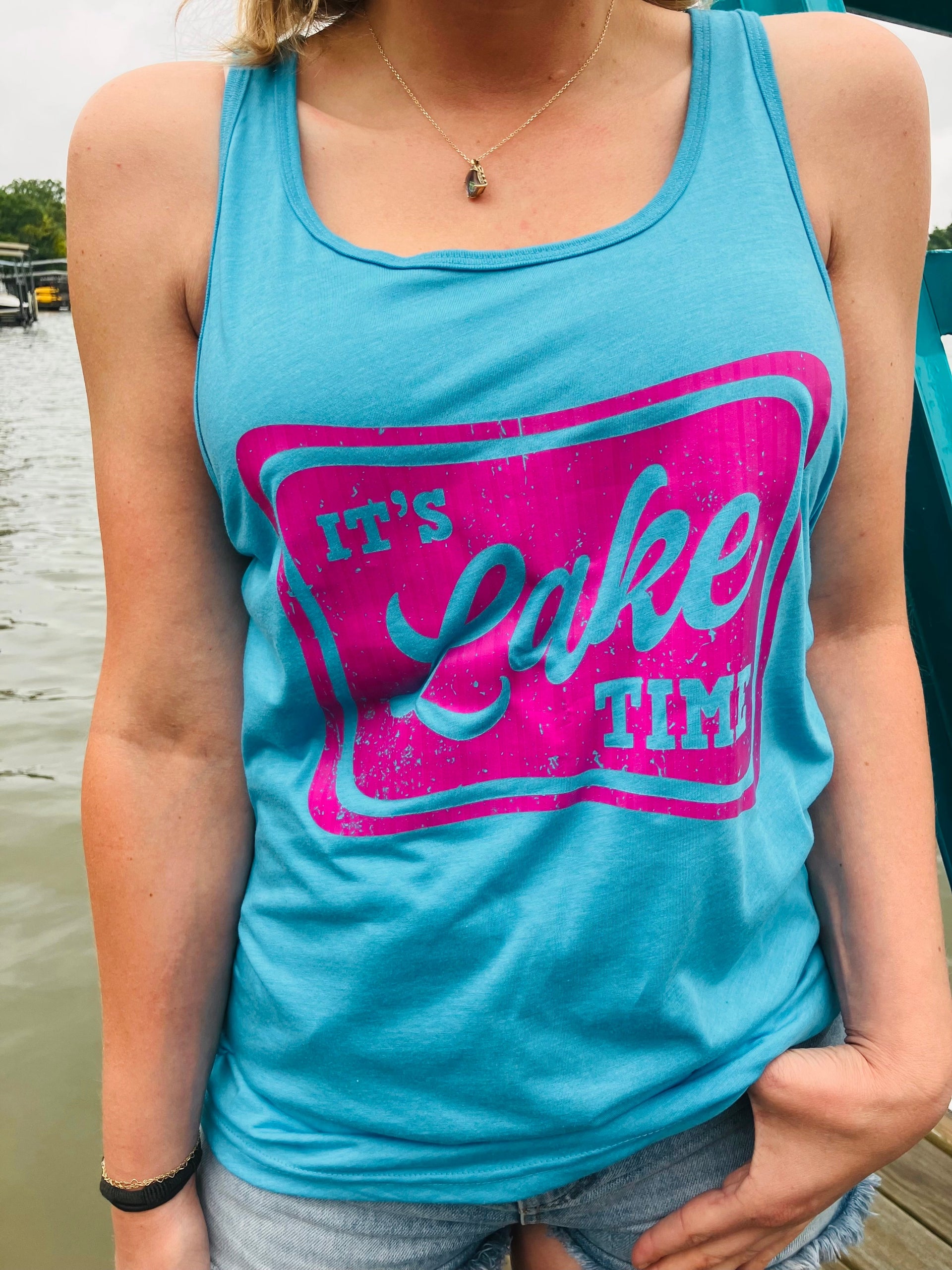 It's Lake Time Tank