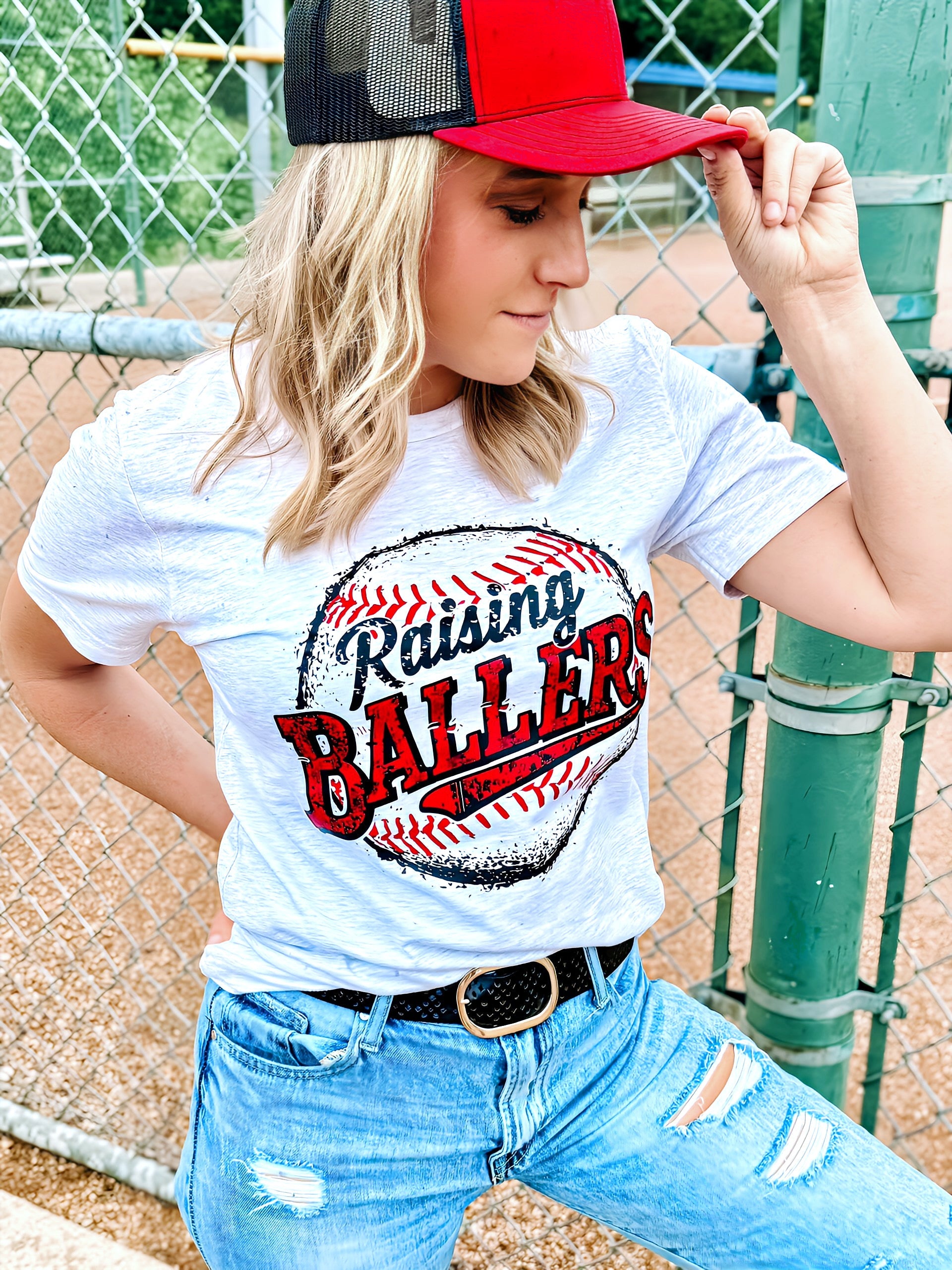 RAISING BALLERS TEE