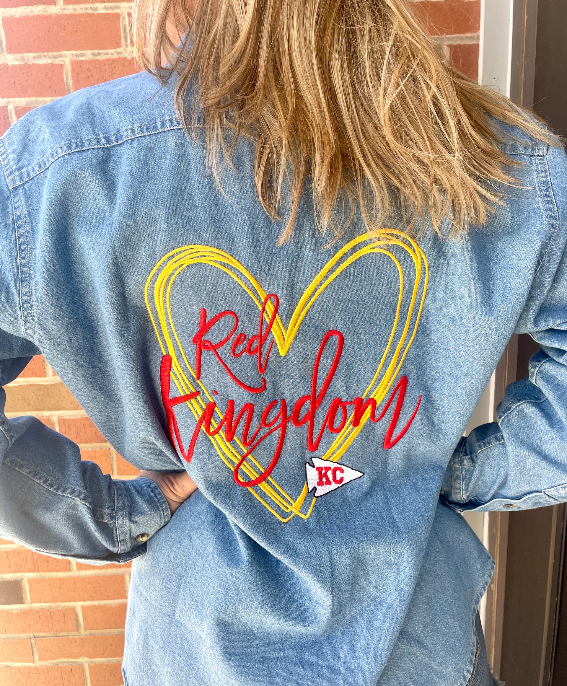 CHIEFS EMBROIDERED JEAN SHIRT RED KINGDOM