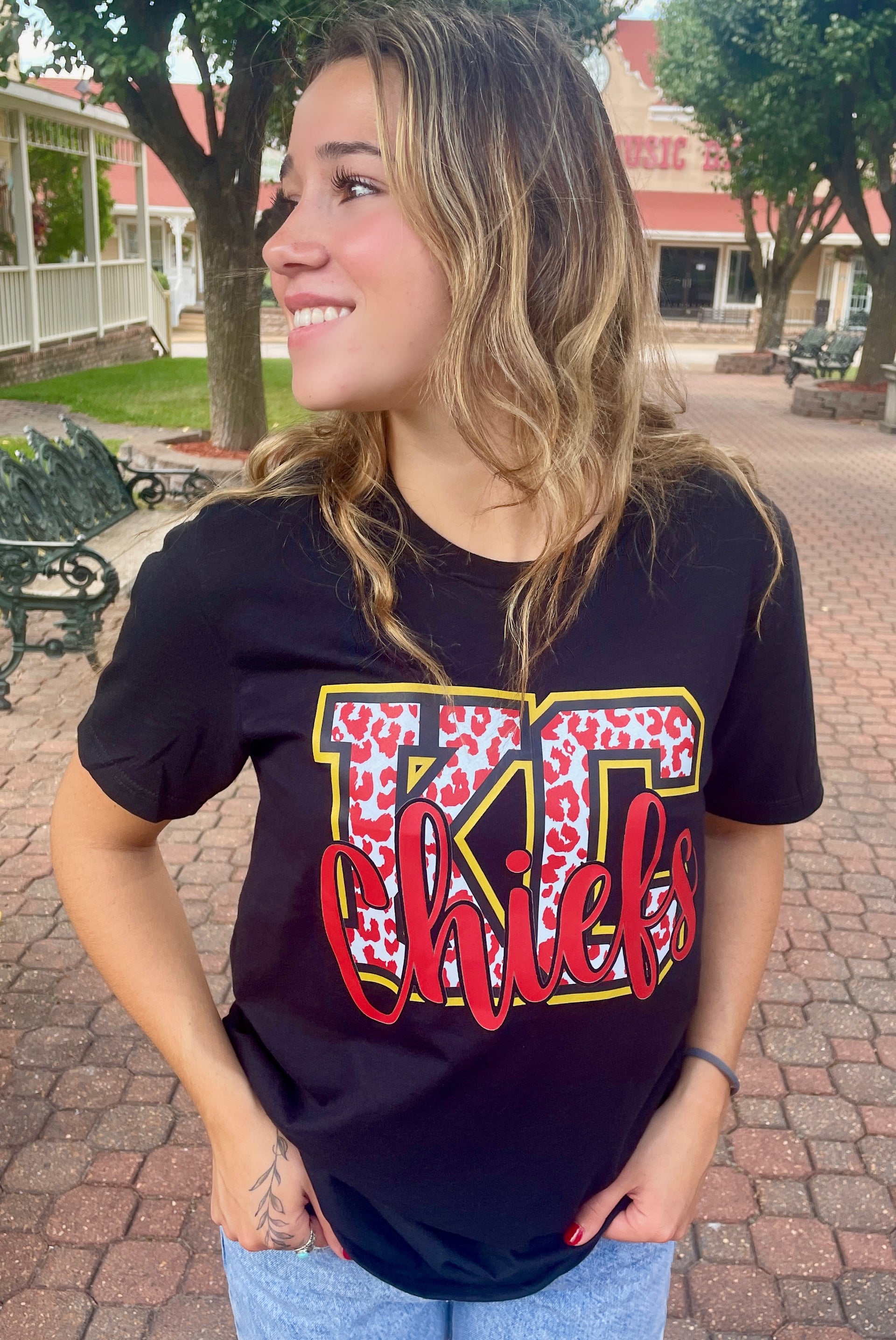 KC CHIEFS RED LEOPARD PRINT TEE