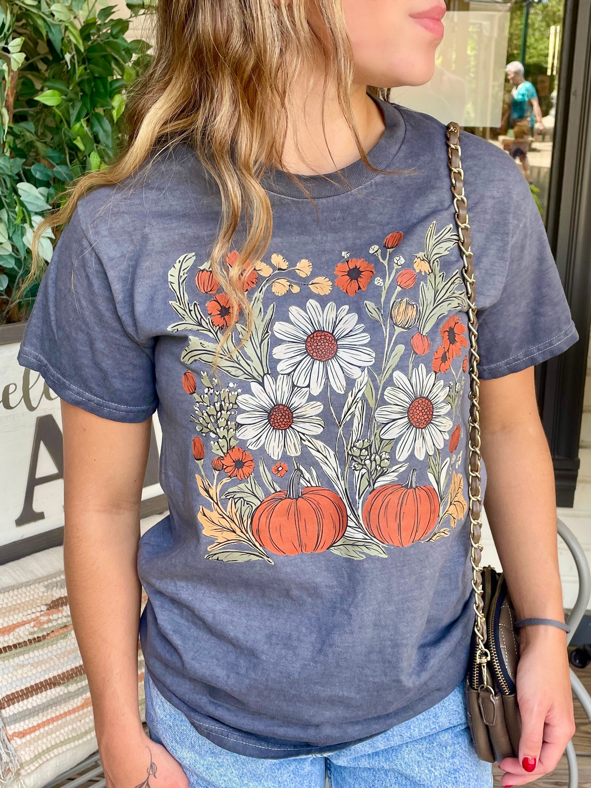 FLORAL PUMPKIN TEE