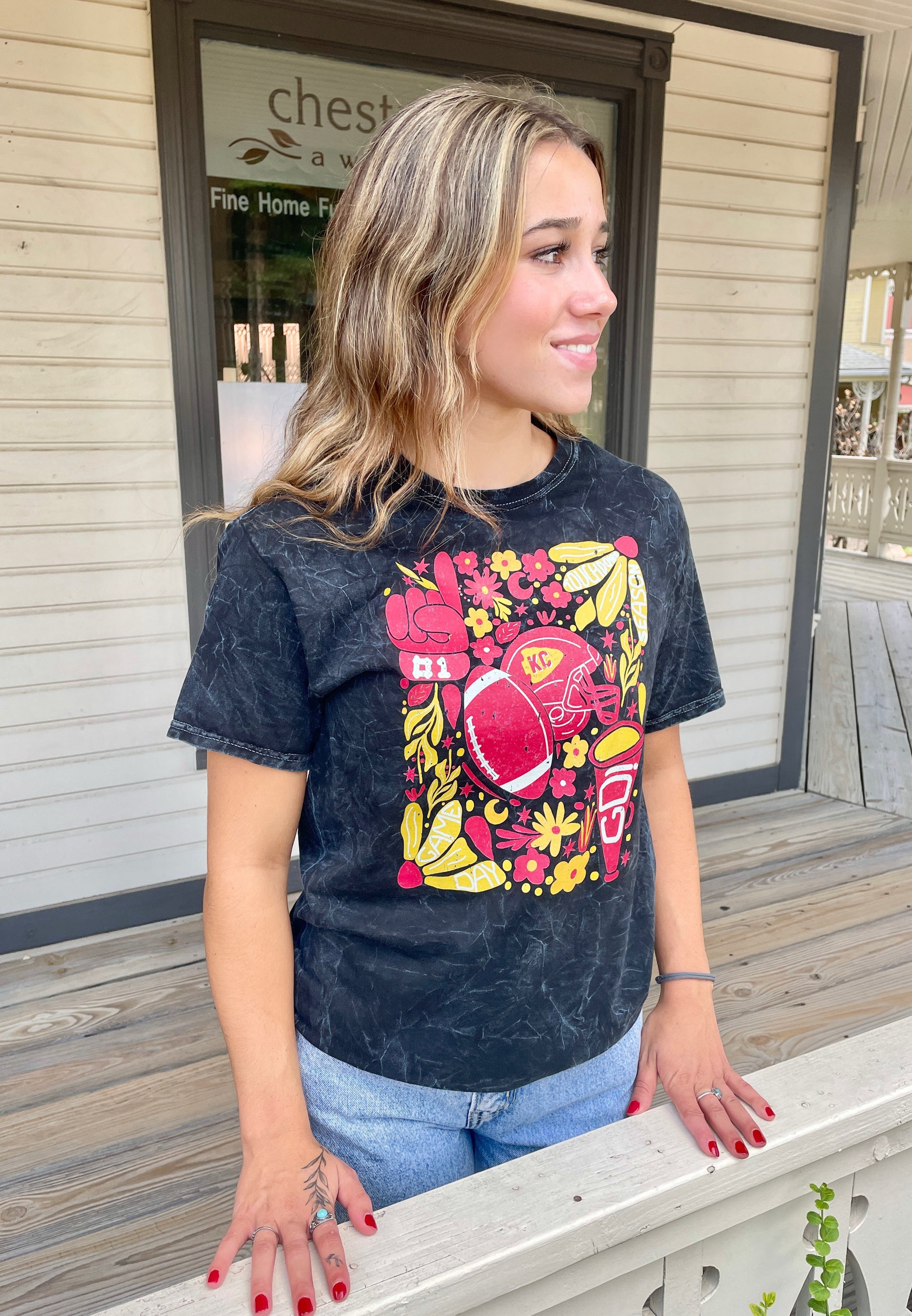 KC COLLAGE MINERAL WASH TEE