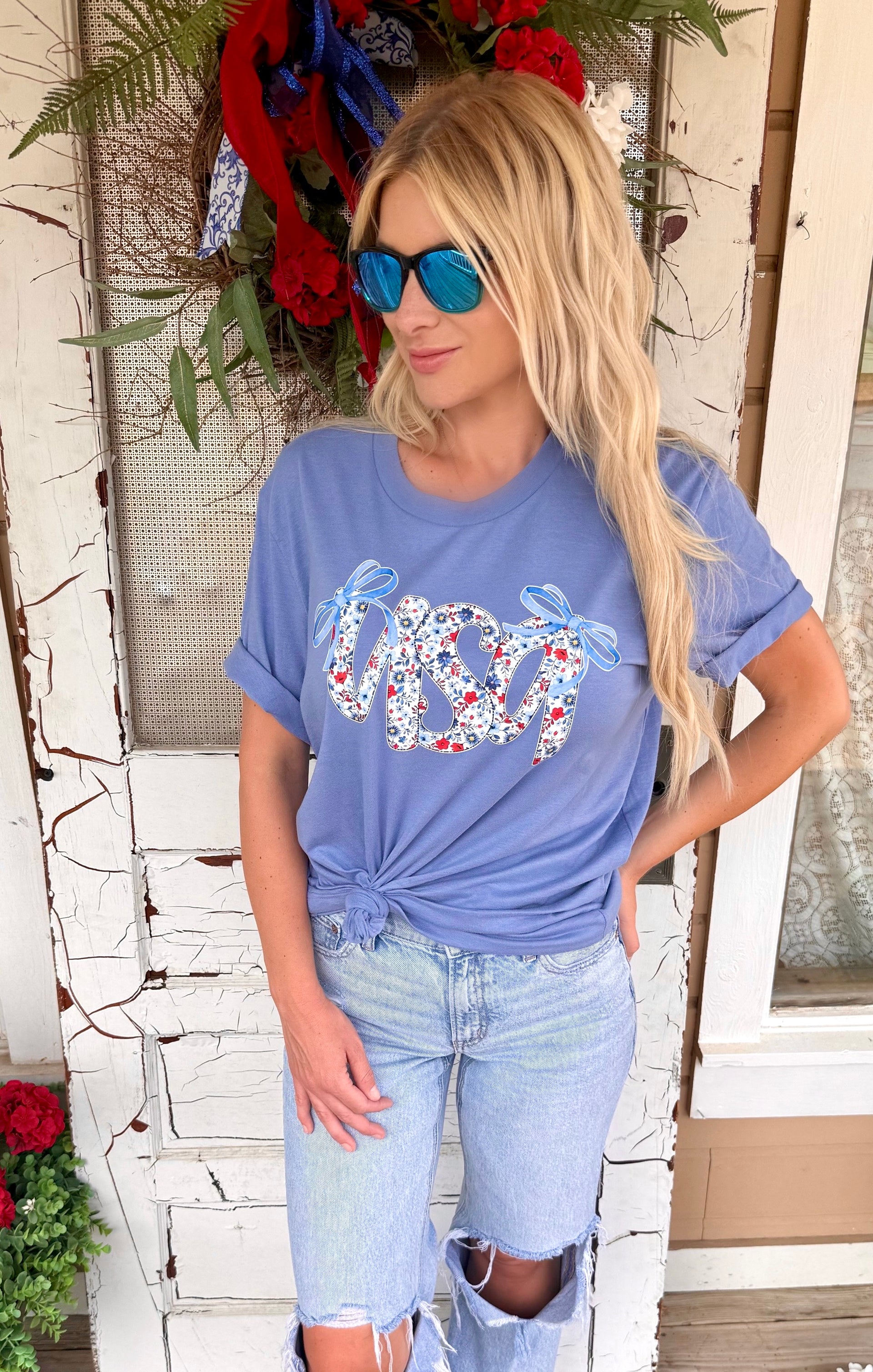 USA FLORAL BOW TEE