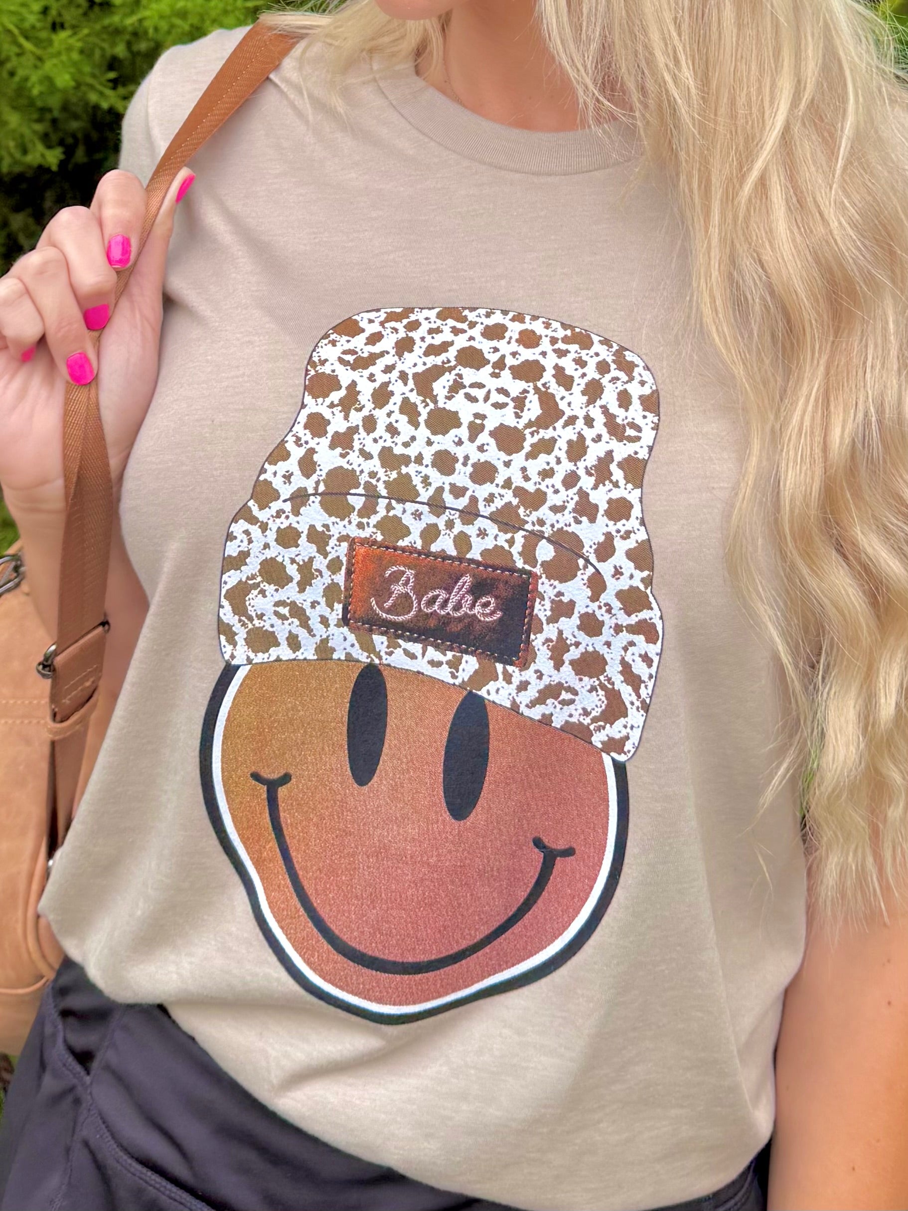 SMILEY FACE BABE TEE