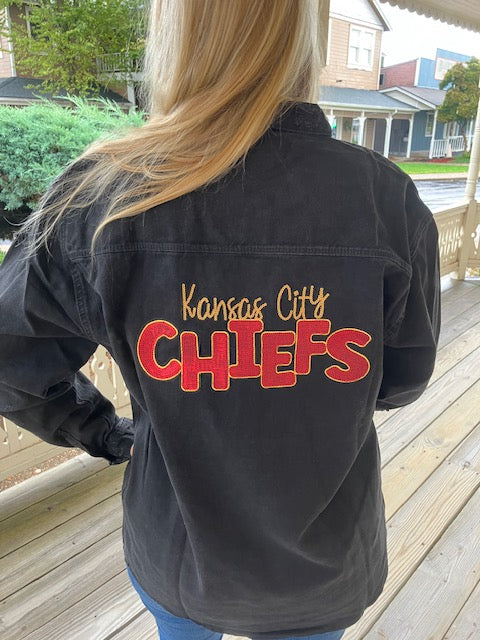 BLACK JEAN JACKET KANSAS CITY CHIEFS PATCH