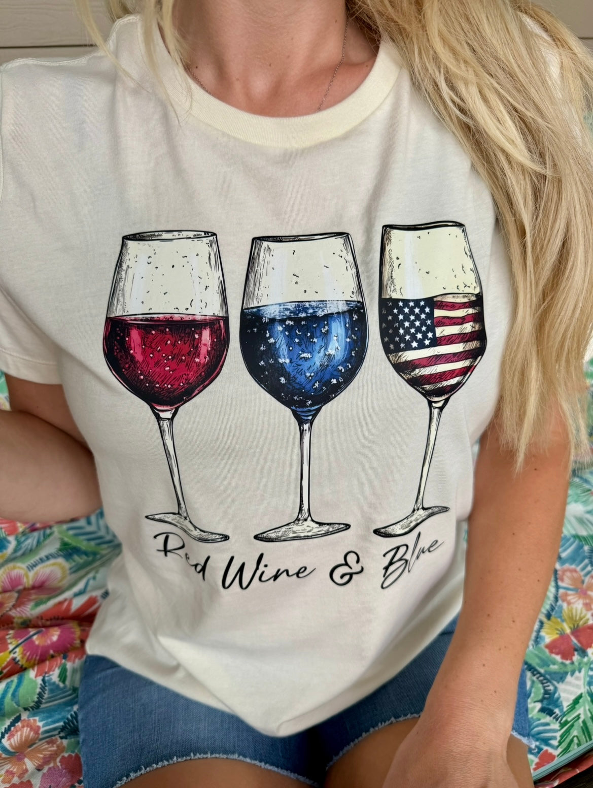 RED WINE & BLUE TEE