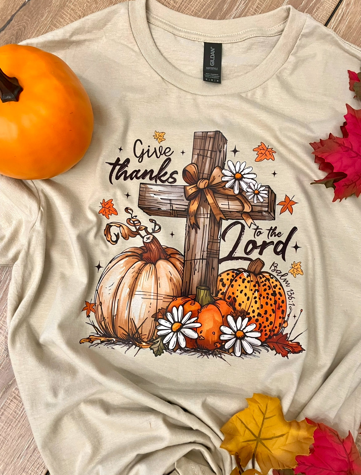GIVE THANKS CROSS TEE