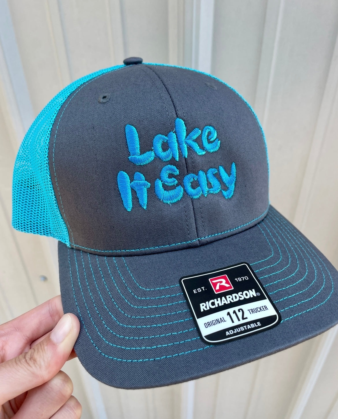 LAKE IT EASY HAT