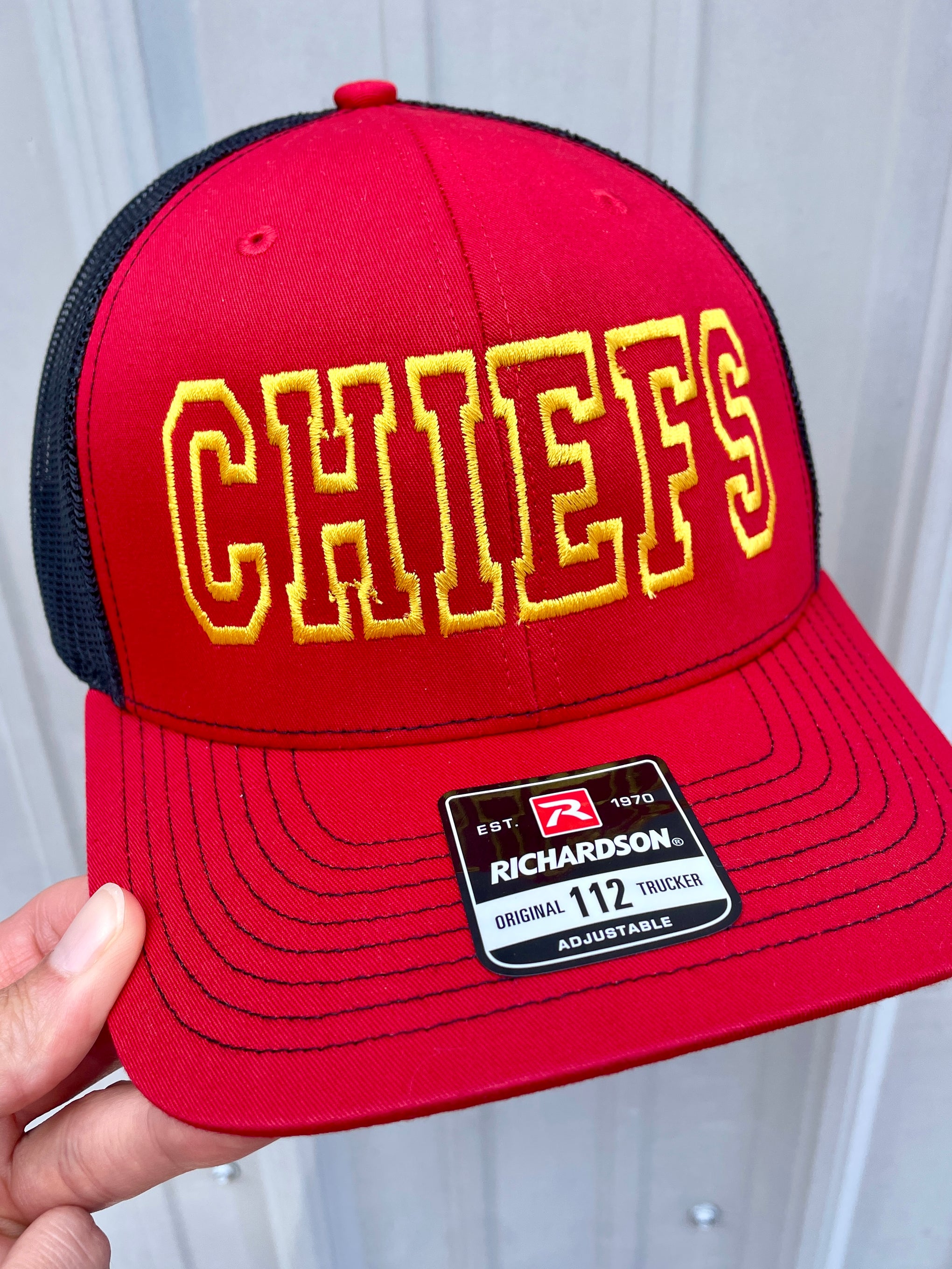 CHIEFS OUTLINE HAT