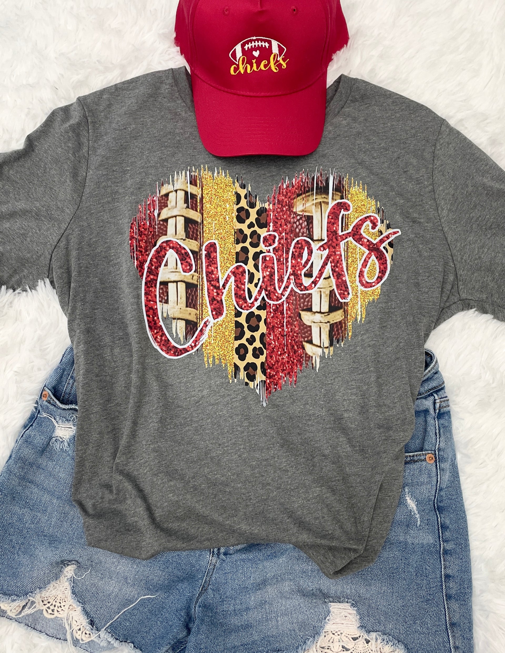 CHIEFS GREY HEART TEE
