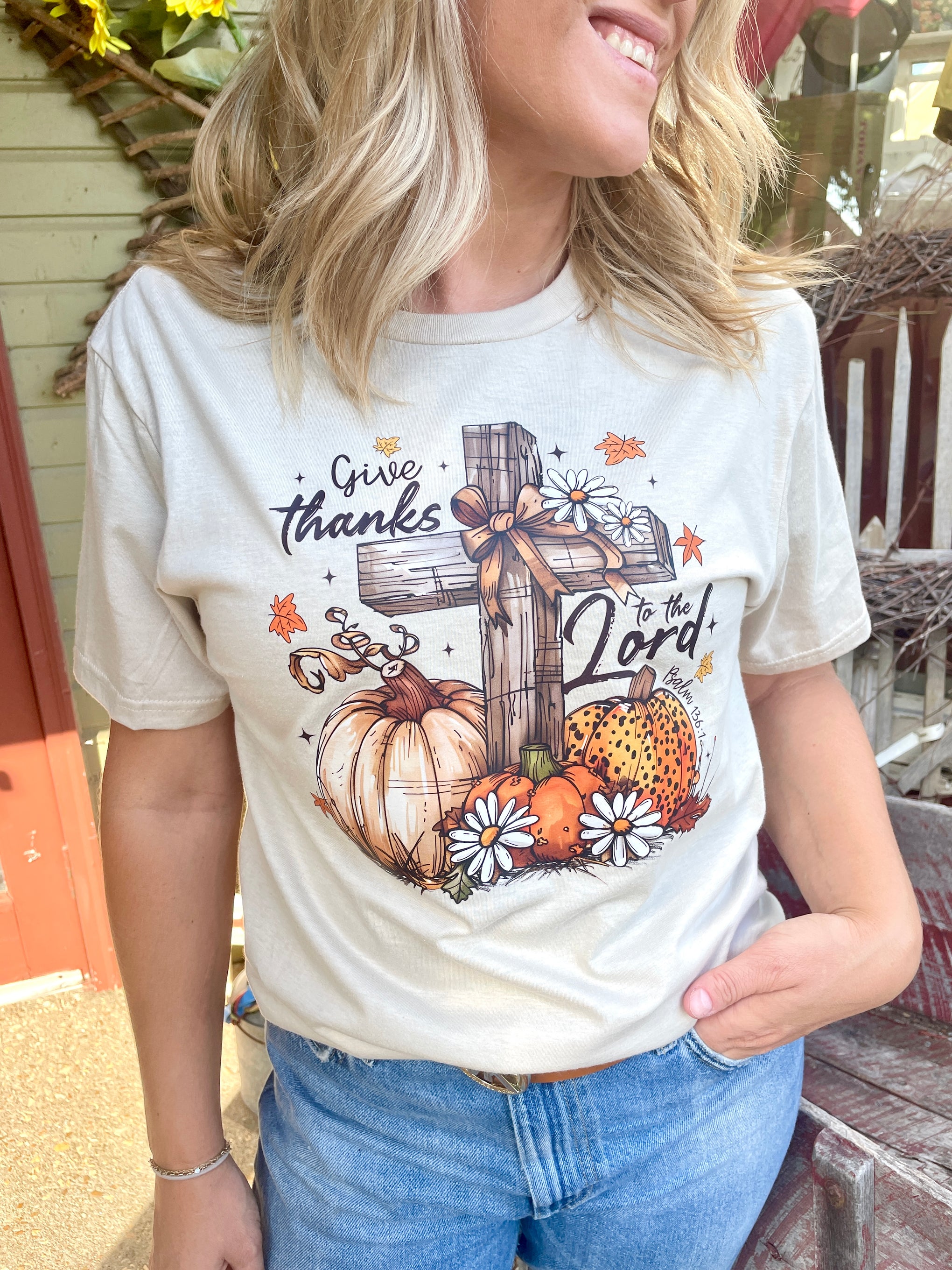 GIVE THANKS CROSS TEE