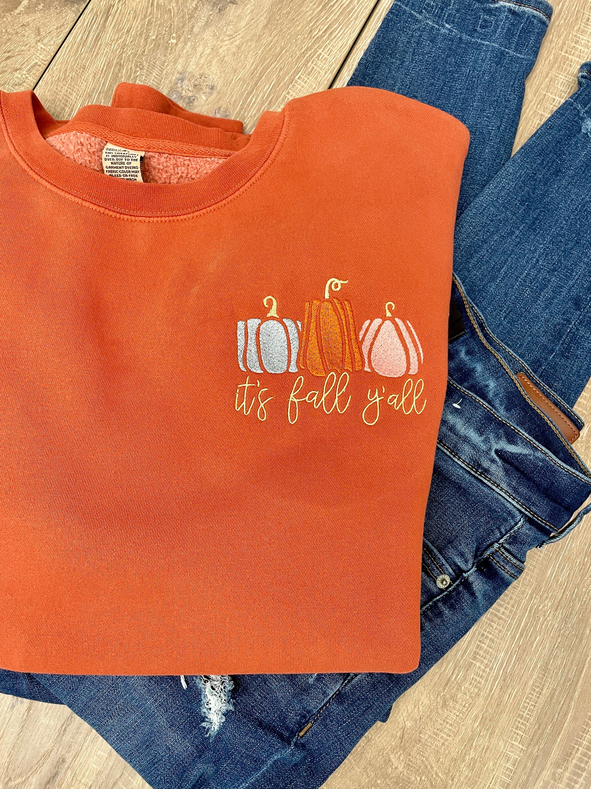 IT'S FALL YALL EMBROIDERED PUMPKINS SWEATSHIRT