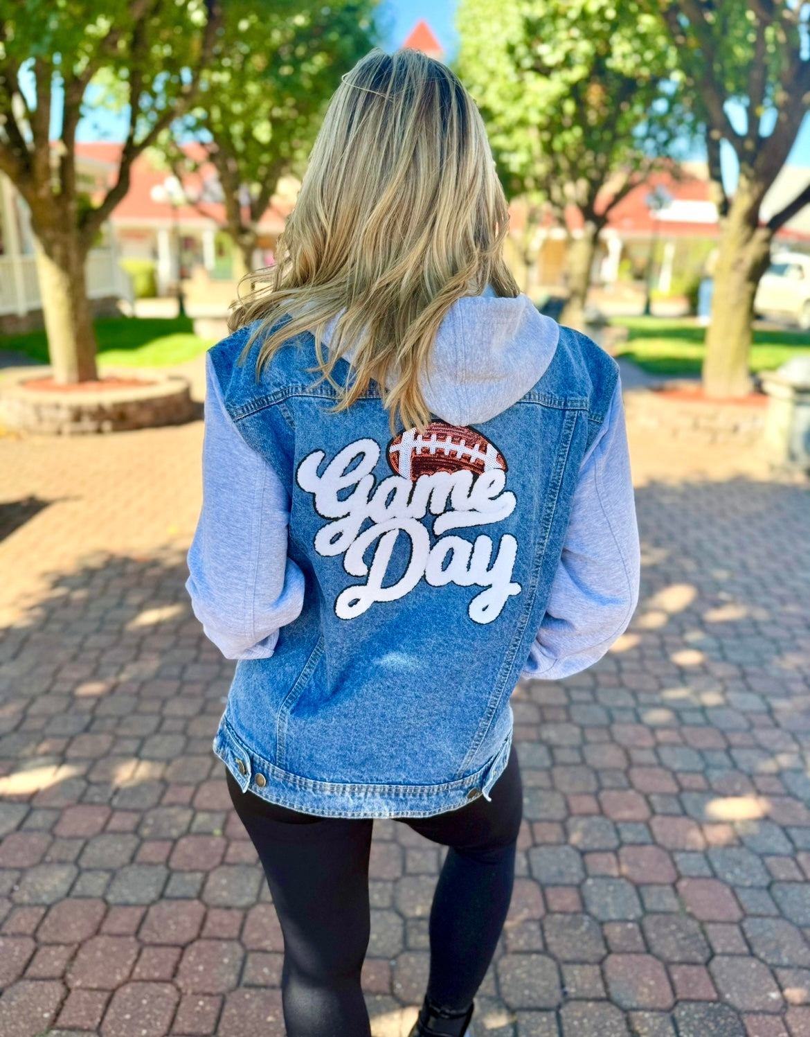 GAME DAY JEAN JACKET FLEECE SLEEVE