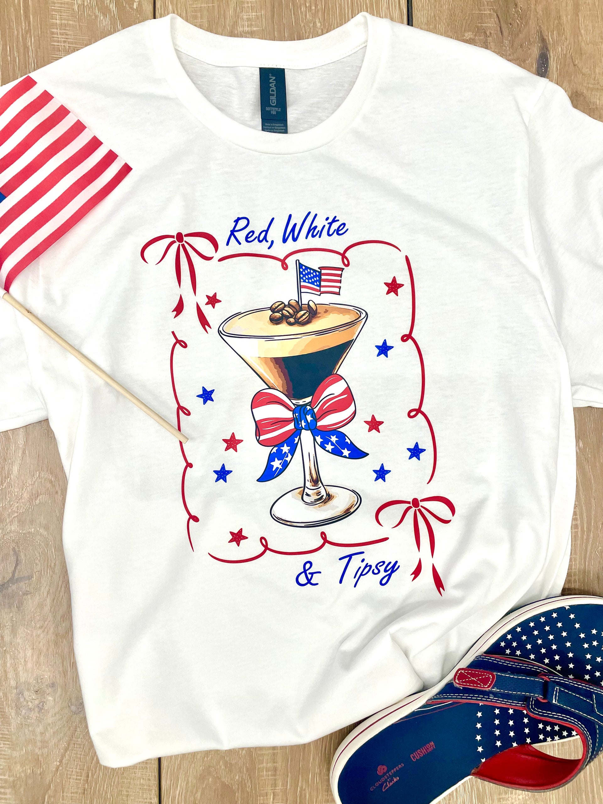 RED WHITE & TIPSY MARTINI TEE