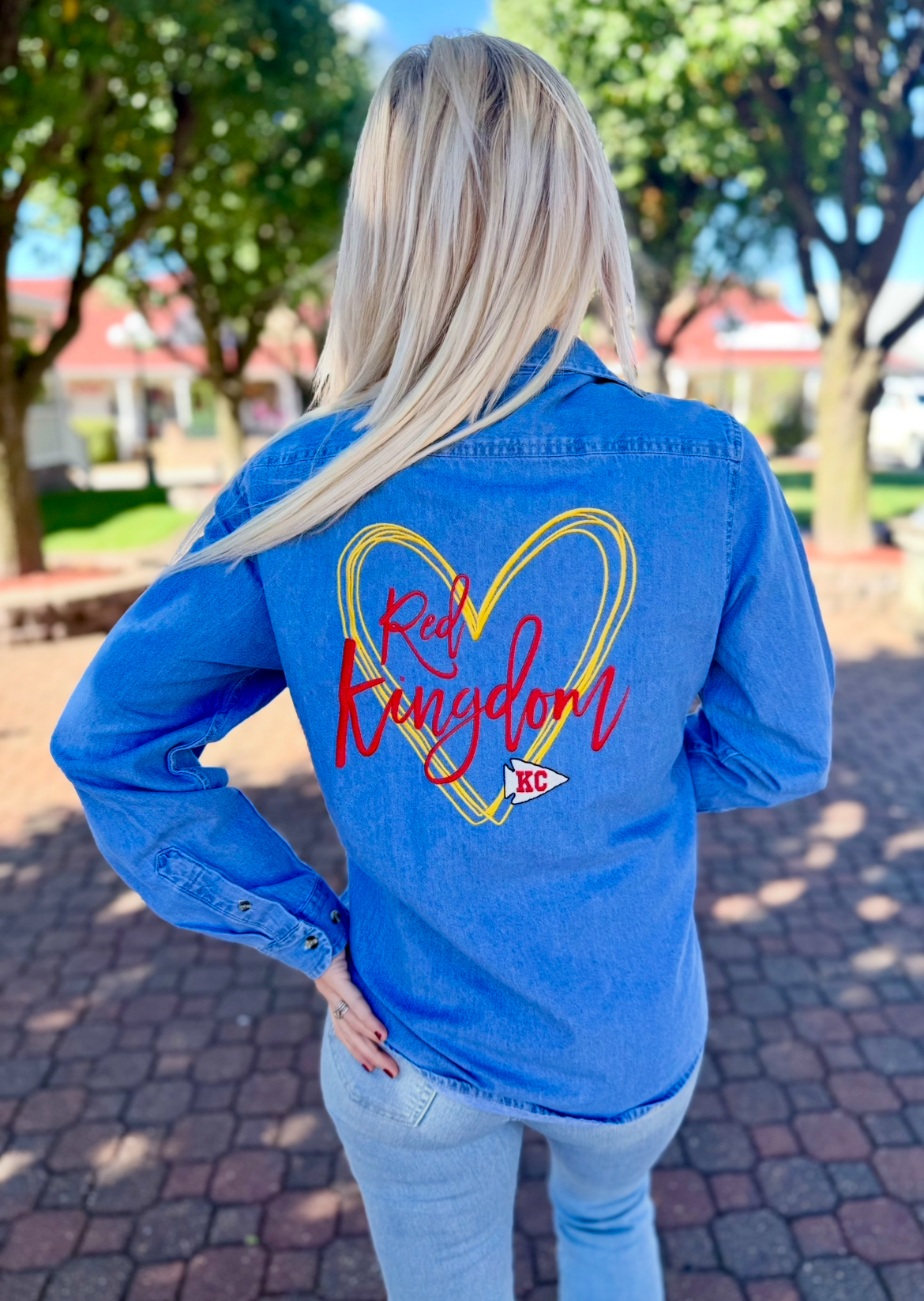 CHIEFS EMBROIDERED JEAN SHIRT RED KINGDOM